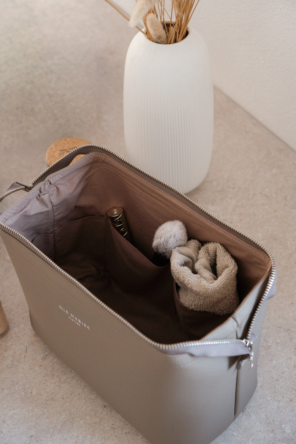 Große Kosmetiktasche mit Innenfächern