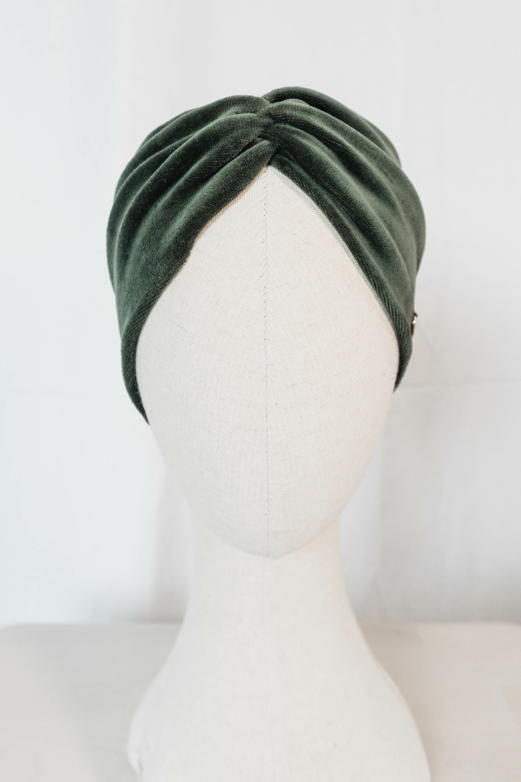 Nachhaltiges Stirnband RUFFLE Green Biobaumwolle handgefertigt in Deutschland Nicki Gruen 6 scaled