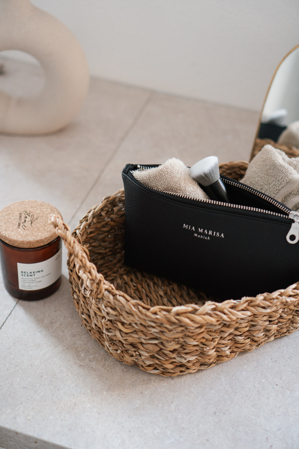 Personalisierte Make-up Tasche schwarz vegan